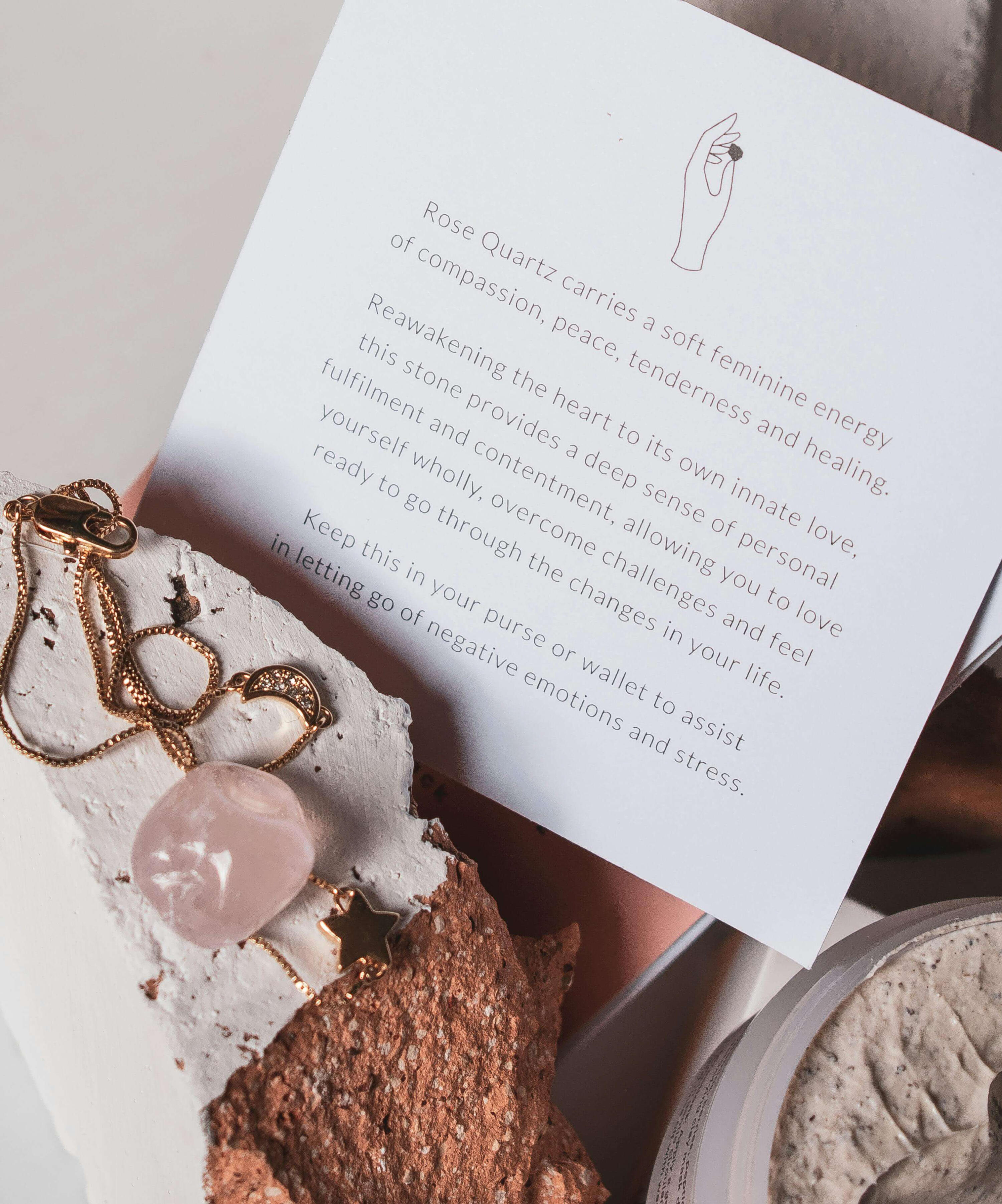 Accredited crystal healing practitioner course online for beginners and holistic practitioners in the UK